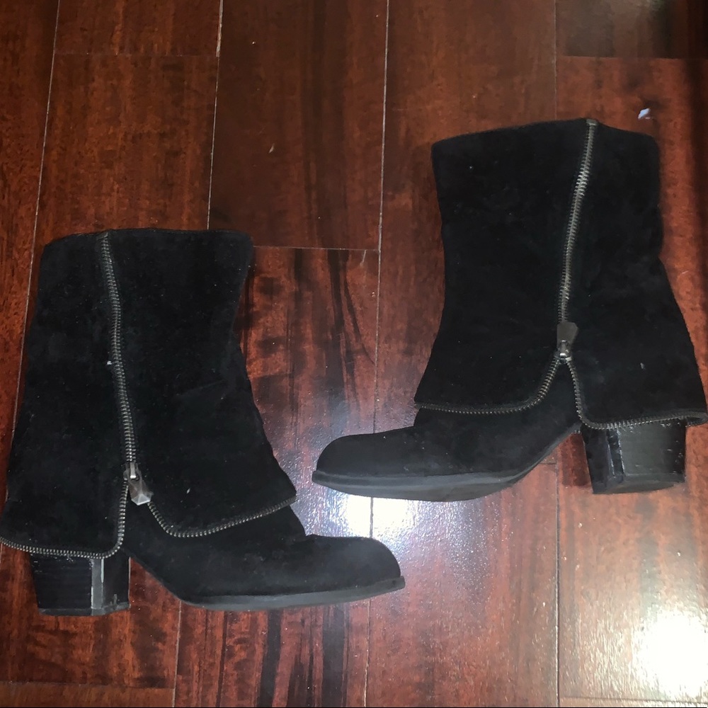 Fergalicious Black Midcalf booties